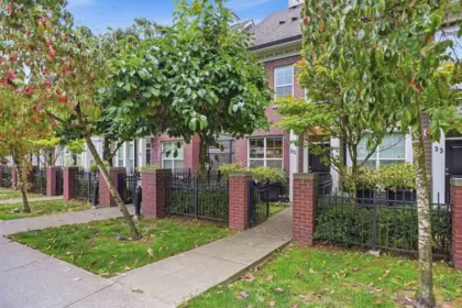Backyard Photo of 32 7458 Britton Street, Burnaby, BC
