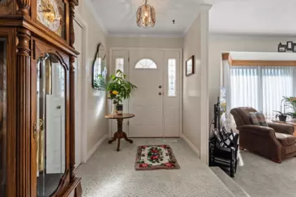 Family Room Photo of 10371 Kent Road, Chilliwack, BC