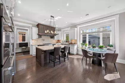 Kitchen Island Photo of 2398 Oliver Crescent, Vancouver, BC