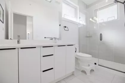Powder Room Photo of 38 11851 232 Street, Maple Ridge, BC