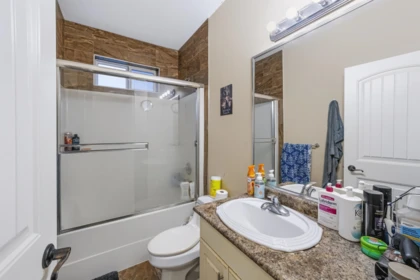 Hot Tub / Spa Photo of 35708 Zanatta Place, Abbotsford, BC