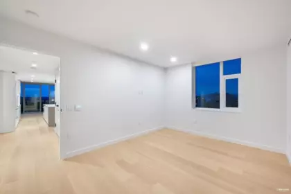 Guest Bathroom Photo of 1502 1180 Broughton Street, Vancouver, BC