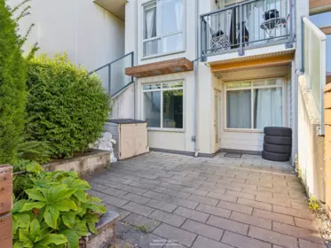 Front Yard Photo of 24 10133 River Drive, Richmond, BC