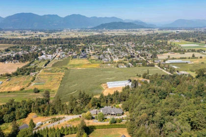 42395 Highland Drive, Yarrow, BC, Yarrow — Single Family Residence for sale