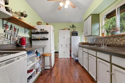 Breakfast Nook Photo of 10151 Wedgewood Drive, Chilliwack, BC