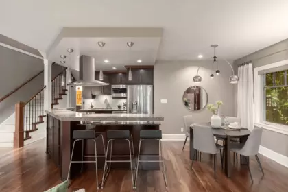 850 E 10th Avenue, Vancouver, BC, Vancouver — Half Duplex for sale