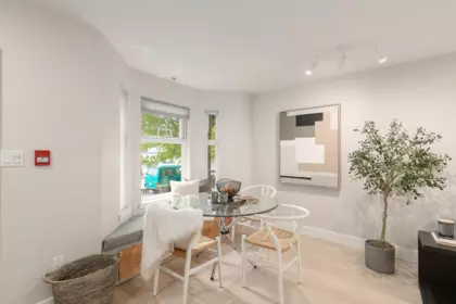 1680 E Pender Street, Vancouver, BC, Vancouver — Townhouse for sale