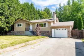24084 102 Avenue, Maple Ridge, BC