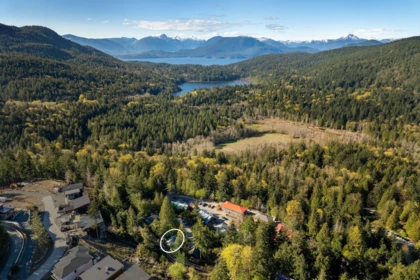 Community Amenities Photo (Clubhouse) of 555 Roocroft Lane, Bowen Island, BC