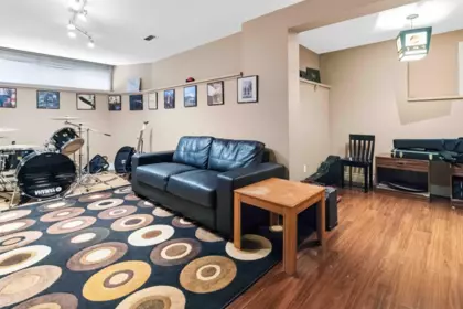 Swimming Pool Photo of 1336 Cimarron Drive, Coquitlam, BC