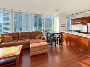 1008 8280 Lansdowne Road, Richmond, BC, Richmond — Apartment/Condo for sale