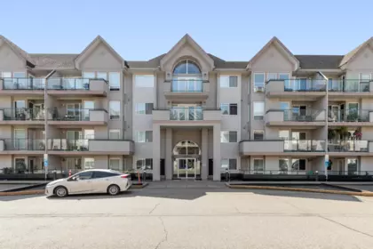 307 33728 King Road, Abbotsford, BC, Abbotsford — Apartment/Condo for sale