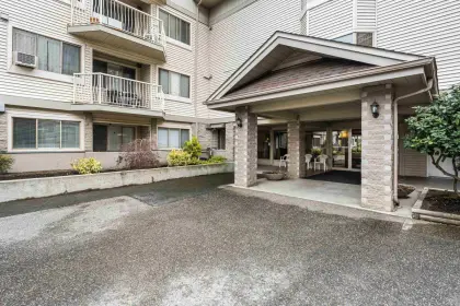 215 9186 Edward Street, Chilliwack, BC, Chilliwack — Apartment/Condo for sale