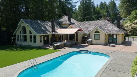 132 Stevens Drive, West Vancouver, BC, West vancouver — Single Family Residence for sale