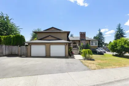 11430 79a Avenue, Delta, BC, Delta — Single Family Residence for sale