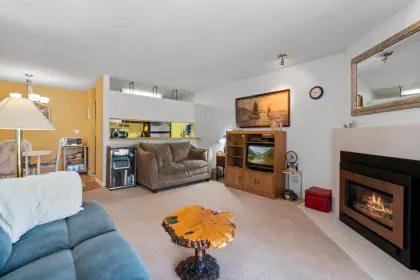 103 45875 Cheam Avenue, Chilliwack, BC, Chilliwack — Townhouse for sale