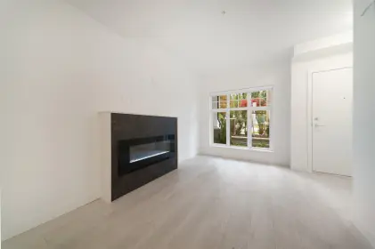143 678 Fairview Street, Surrey, BC, Surrey — Townhouse for sale