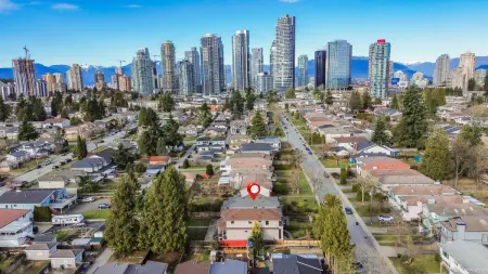 7135 Dow Avenue, Burnaby, BC, Burnaby — Single Family Residence for sale