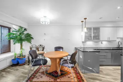 1 3280 Rosemont Drive, Vancouver, BC, Vancouver — Townhouse for sale