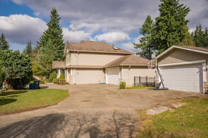 5118 235 Street, Langley, BC, Langley — Single Family Residence for sale