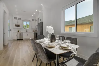 2848 E 45th Avenue, Vancouver, BC, Vancouver — Half Duplex for sale