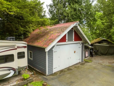 18928 92 Avenue, Surrey, BC, Surrey — Single Family Residence for sale