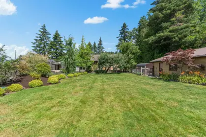 23114 Old Yale Road, Langley, BC, Langley — Single Family Residence for sale