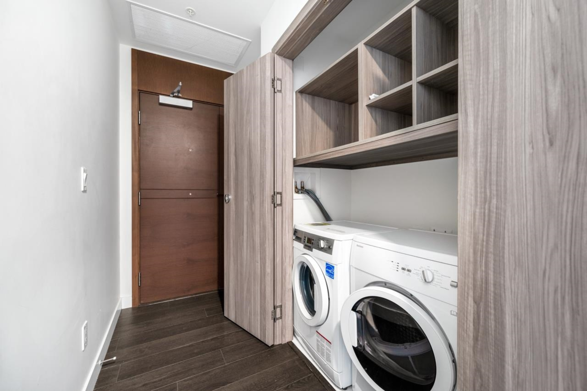 Walk-In Closet Photo of 1807 3300 Ketcheson Road, Richmond, BC