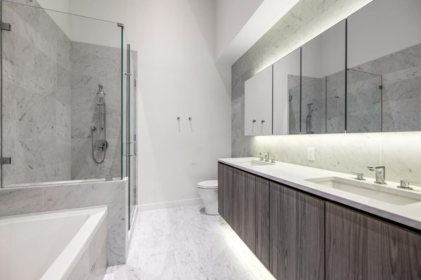 Primary Bathroom Photo of 1807 3300 Ketcheson Road, Richmond, BC