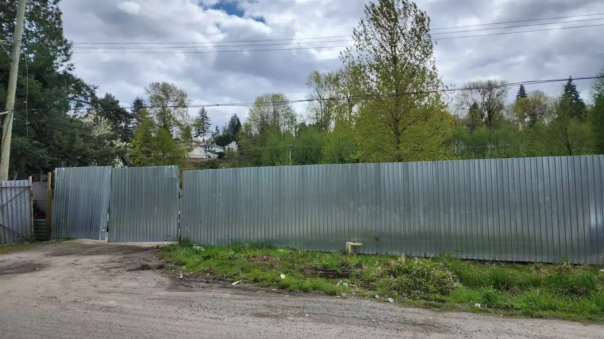 Living Room Photo of 13848 117 Avenue, Surrey, BC