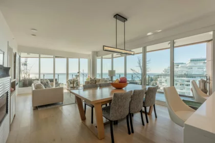 PH5 1439 George Street, White Rock, BC, White rock — Apartment/Condo for sale