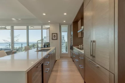 PH5 1439 George Street, White Rock, BC, White rock — Apartment/Condo for sale