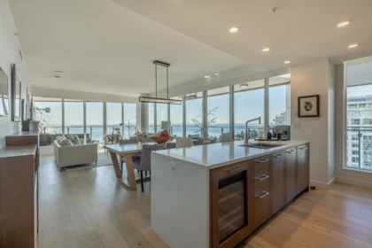 PH5 1439 George Street, White Rock, BC, White rock — Apartment/Condo for sale