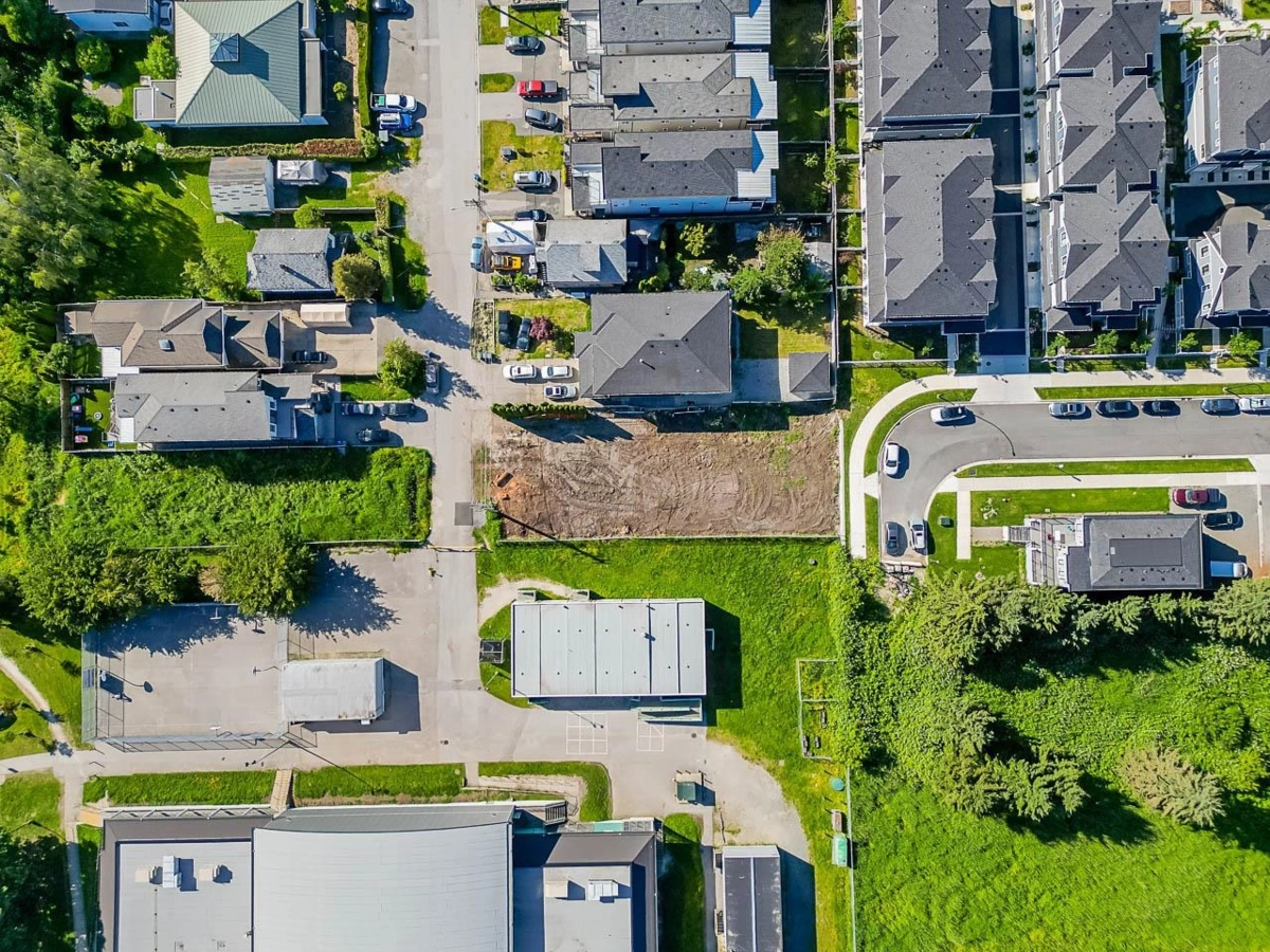 Dining Area Photo of 231 Lawrence Street, New Westminster, BC