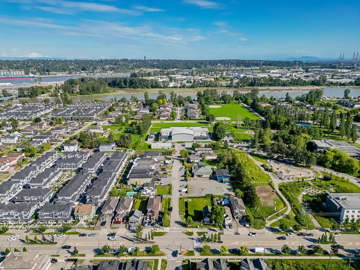 Guest Bathroom Photo of 231 Lawrence Street, New Westminster, BC