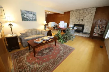 Kitchen Photo of 5690 Mermaid Street, Sechelt, BC