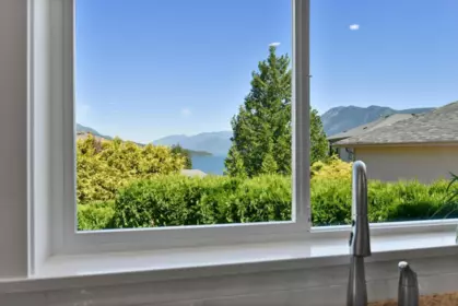 6387 Piper Place, Sechelt, BC, Sechelt — Single Family Residence for sale