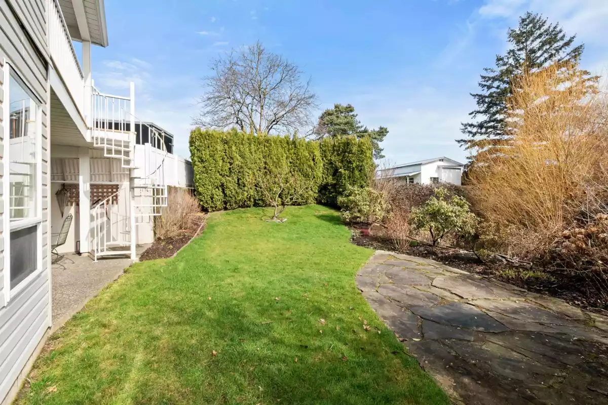 Family Room Photo of 11 8500 Young Road, Chilliwack, BC