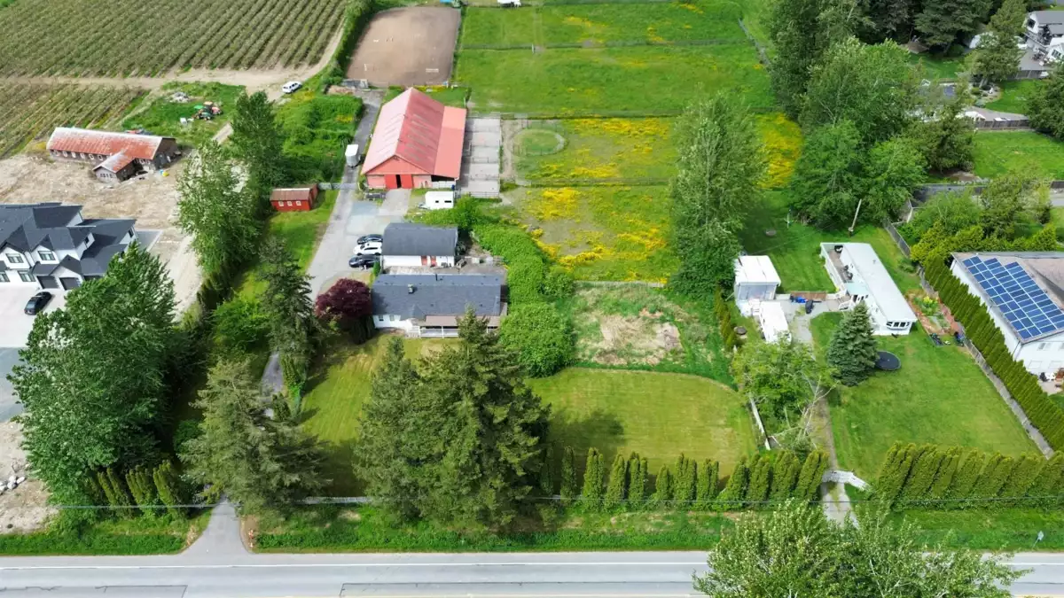 Breakfast Nook Photo of 3561 240 Street, Langley, BC