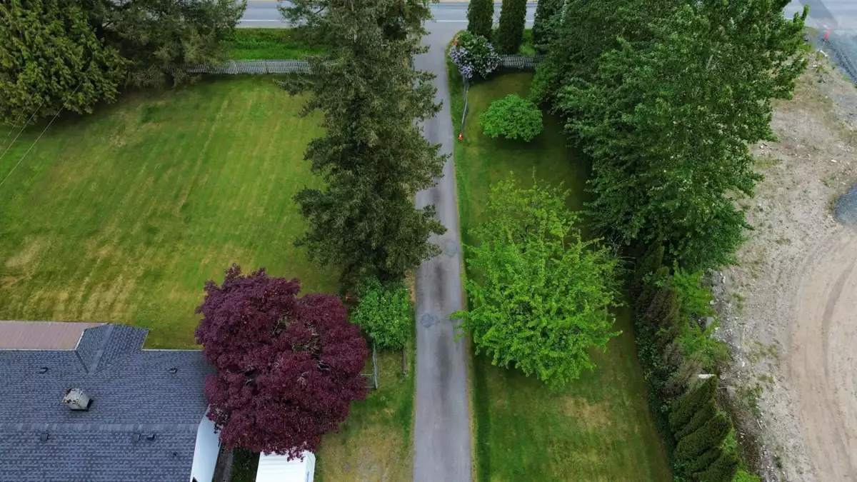 Hallway Photo of 3561 240 Street, Langley, BC