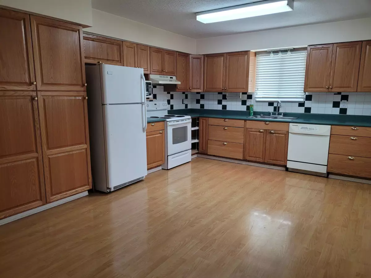 Powder Room Photo of 3561 240 Street, Langley, BC