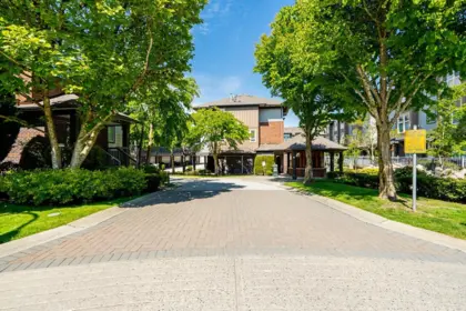 11 18777 68a Avenue, Surrey, BC, Surrey — Townhouse for sale