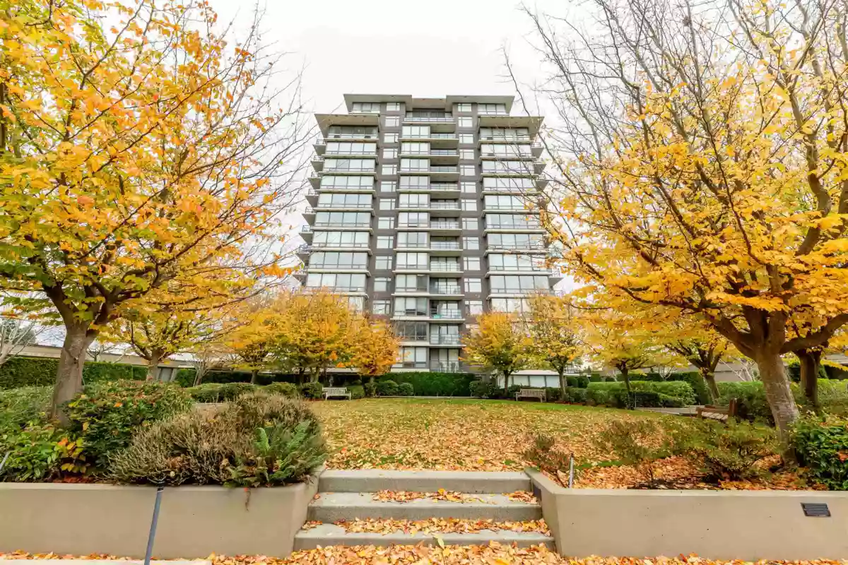 Backyard Photo of 1103 6333 Katsura Street, Richmond, BC