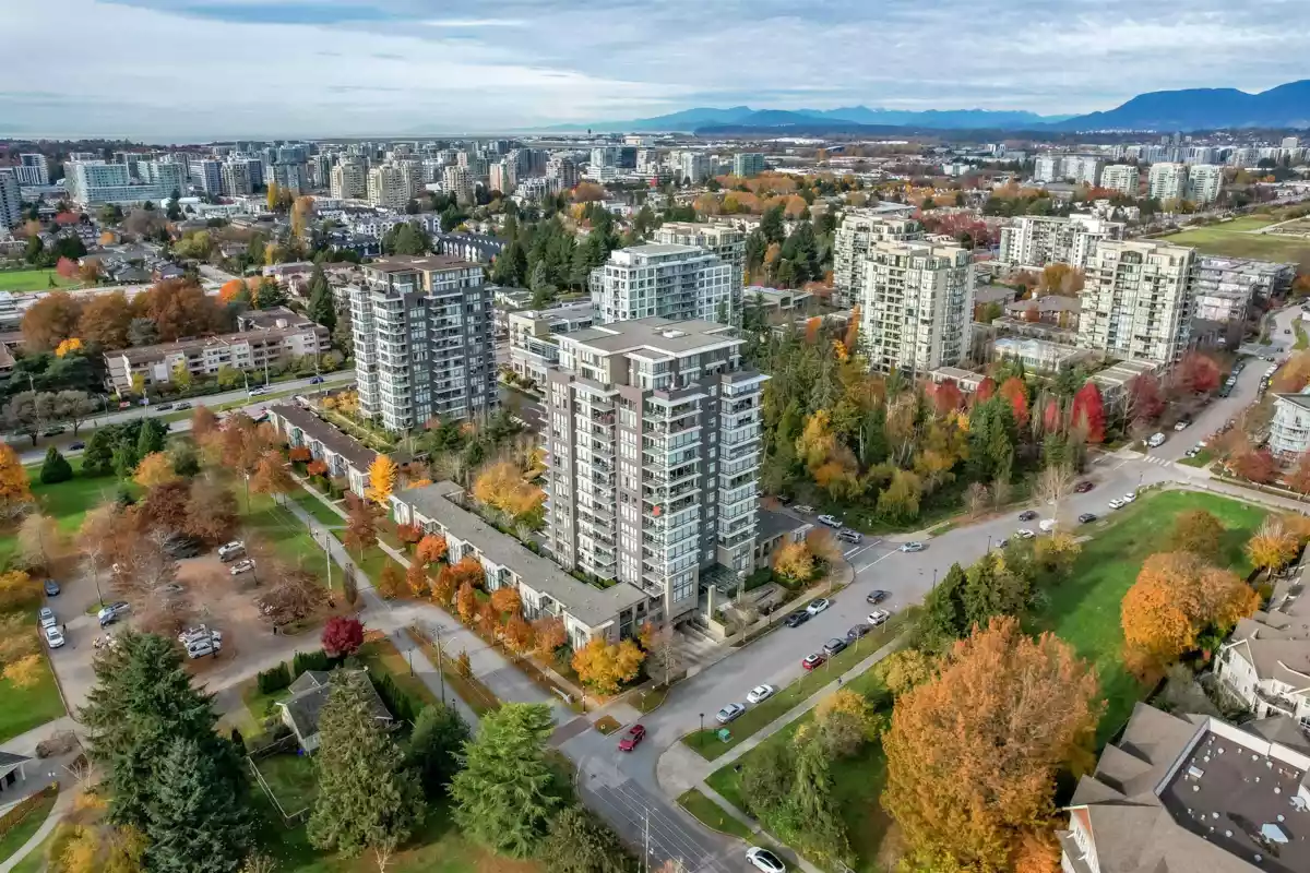 Front Yard Photo of 1103 6333 Katsura Street, Richmond, BC
