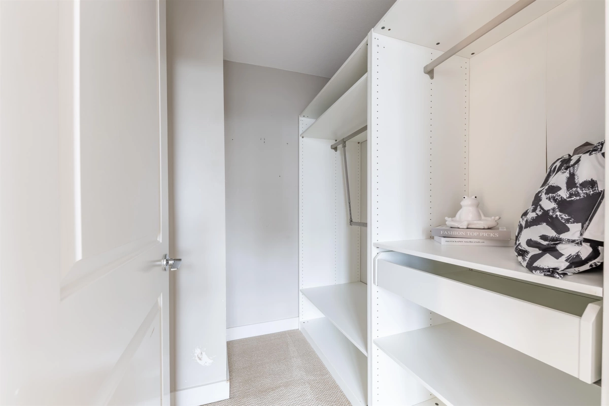 Loft / Bonus Room Photo of 1103 6333 Katsura Street, Richmond, BC