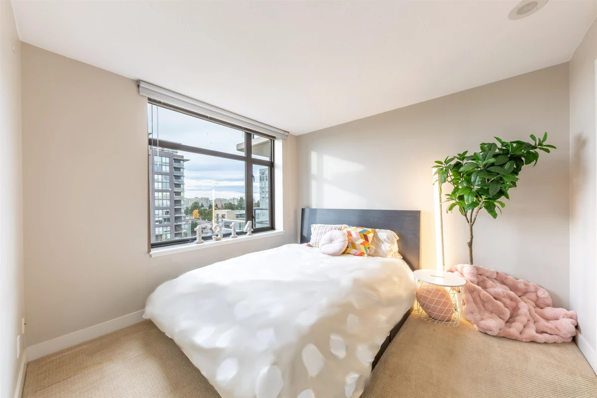 Office / Den Photo of 1103 6333 Katsura Street, Richmond, BC