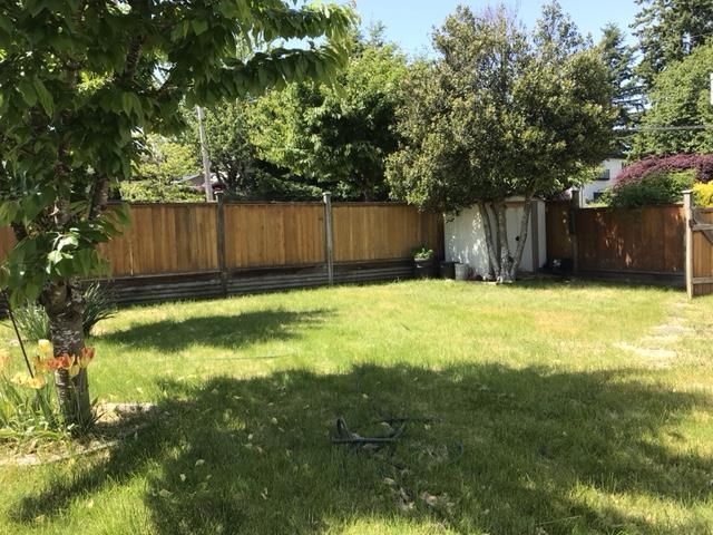 Pantry Photo of 1388 Lee Street, White Rock, BC