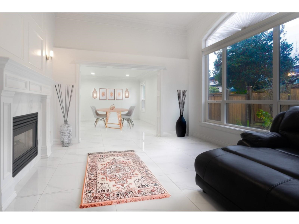 Primary Bathroom Photo of 1388 Lee Street, White Rock, BC