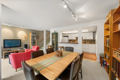 4 1949 W 8th Avenue, Vancouver, BC, Vancouver — Apartment/Condo for sale