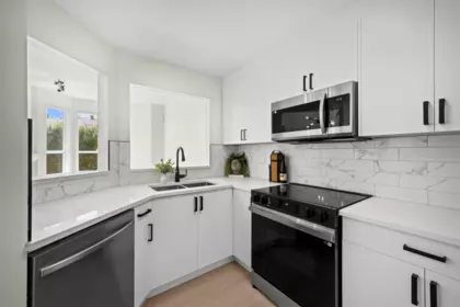 125 9979 140 Street, Surrey, BC, Surrey — Townhouse for sale